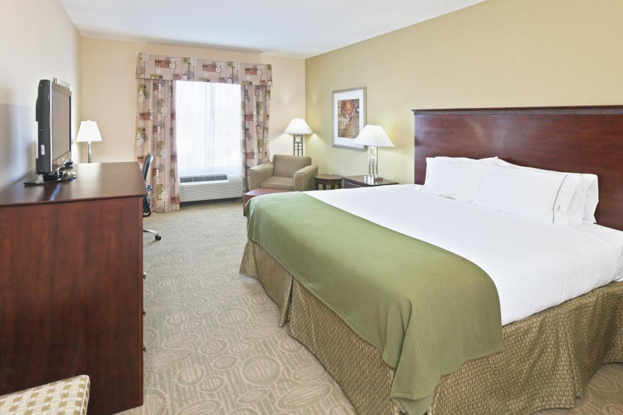 Holiday Inn Express & Suites Brownfield Exterior foto